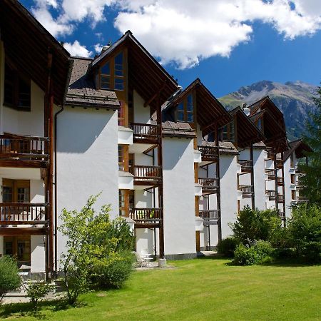 Schweizerhof Ferienwohnungen Lenzerheide 2 Extérieur photo